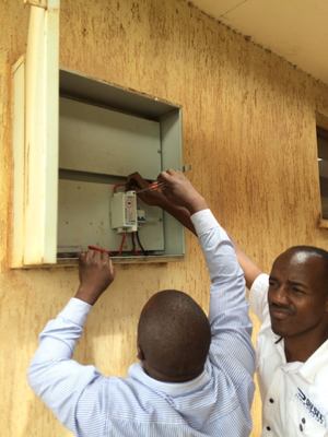 Stronpay 판매 소프트웨어와 함께 편리한 스마트 선불 전기 계측기 선불 토큰 유형